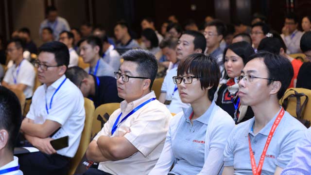 這個(gè)時(shí)代 你所追求的是什么？