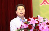 山億新能源產(chǎn)品中心山億集團(tuán)高級(jí)副總裁湯忠發(fā)表演講